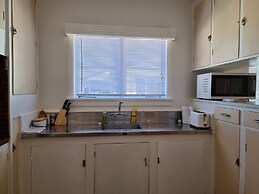 Cozy 3BR - Heat Pump & Wifi & Netflix