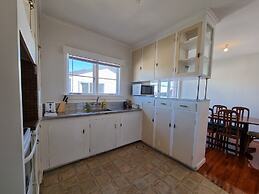 Cozy 3BR - Heat Pump & Wifi & Netflix