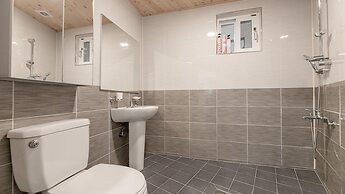 Gyeongju Edis Poolvilla