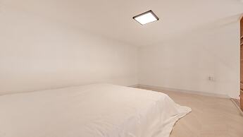 Gyeongju Edis Poolvilla