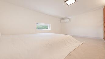 Gyeongju Edis Poolvilla