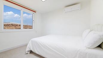 Gyeongju Edis Poolvilla