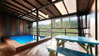 Gyeongju Edis Poolvilla