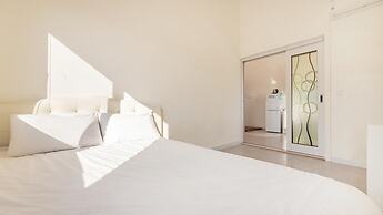 Gyeongju Edis Poolvilla