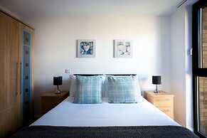 Birmingham City Centre-chinatown-business-leisure