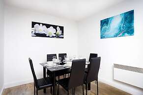 Birmingham City Centre-chinatown-business-leisure