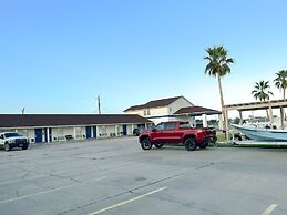 Coastal Bend Motel & RV Park