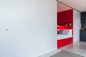 Designer Pad with a View