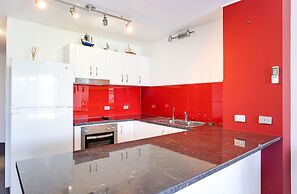 Coral Sea Apartments