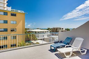 Coral Sea Apartments