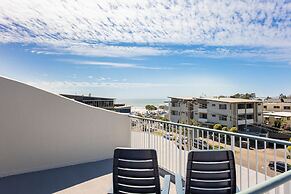 Coral Sea Apartments