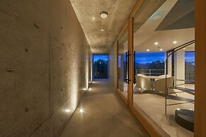 E-horizon Resort Premium sesokoE