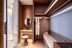 Vignette Collection Guangzhou Xanadu Hotel by IHG