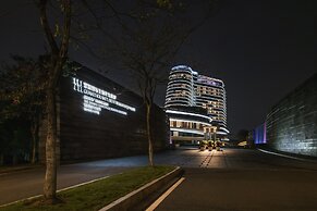 Vignette Collection Guangzhou Xanadu Hotel by IHG