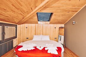 Agva Pieria Luxury Hotel