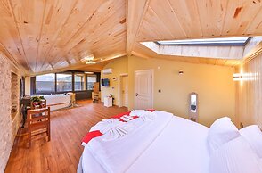 Agva Pieria Luxury Hotel