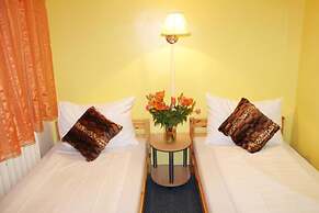 Westend City Hostel GmbH