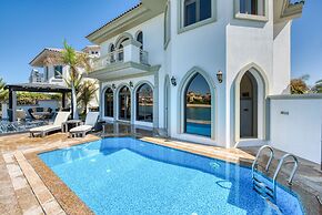 Maison Privee - Glamourous Beachfront Villa on The Palm w/ Pool