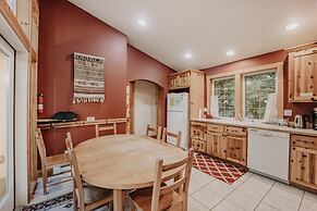 Snowline Cabin #34 - Great English Tudor-style Home With hot Tub! Now 