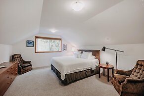 Mt Baker Rim Cabin 77, The Mountain View Delight