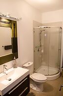 Silver Lake 83 - Spectacular Dream Home Overlooking Silver Lake