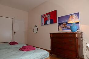 Room in Guest Room - Welcome to our Establishment We Will be Happy to 