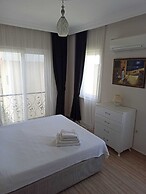 Remarkable 4-bed Villa Tasgin 2 Pools