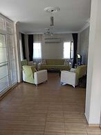 Remarkable 4-bed Villa Tasgin 2 Pools