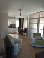 Remarkable 4-bed Villa Tasgin 2 Pools