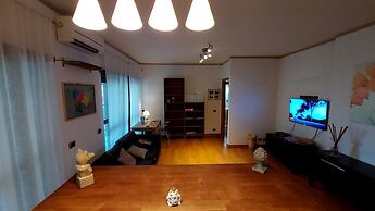 Home Sorbara Luxury Home No01