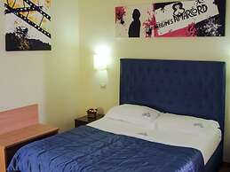 Rome Armony Suites - Deluxe Room