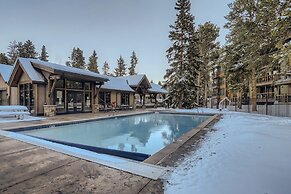 Family Friendly Retreat Short Walk to Lifts & Town