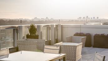 Arlington 2br/2ba Fully Furnished Apartment In Crystal City 2 Bedroom 