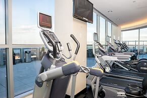 Arlington 2br/2ba Fully Furnished Apartment In Crystal City 2 Bedroom 