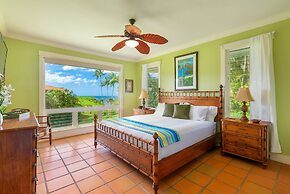 Hale Ohana Nui 5 Bedroom Home by RedAwning