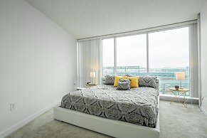 2 Bedroom Fully Furnished APT over Camden Yards 2 Apts by RedAwning