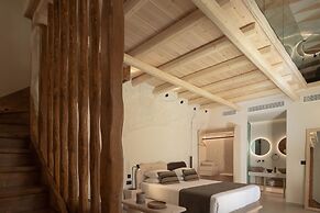 Manili Boutique Suites & Villas