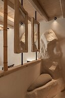 Manili Boutique Suites & Villas