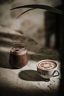 Manili Boutique Suites & Villas