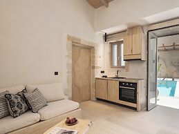 Manili Boutique Suites & Villas