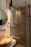 Manili Boutique Suites & Villas
