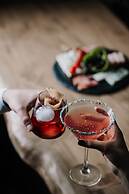 Manili Boutique Suites & Villas