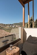 Manili Boutique Suites & Villas
