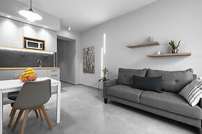 Big Apple, Nilie Hospitality MGMT