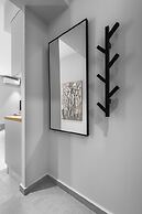 Big Apple, Nilie Hospitality MGMT