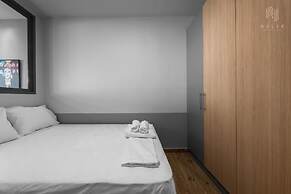 Big Apple, Nilie Hospitality MGMT