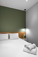 Big Apple, Nilie Hospitality MGMT