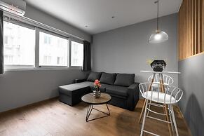 Big Apple, Nilie Hospitality MGMT