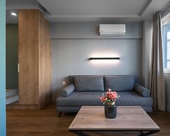 Big Apple, Nilie Hospitality MGMT