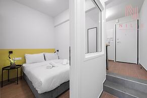 Big Apple, Nilie Hospitality MGMT